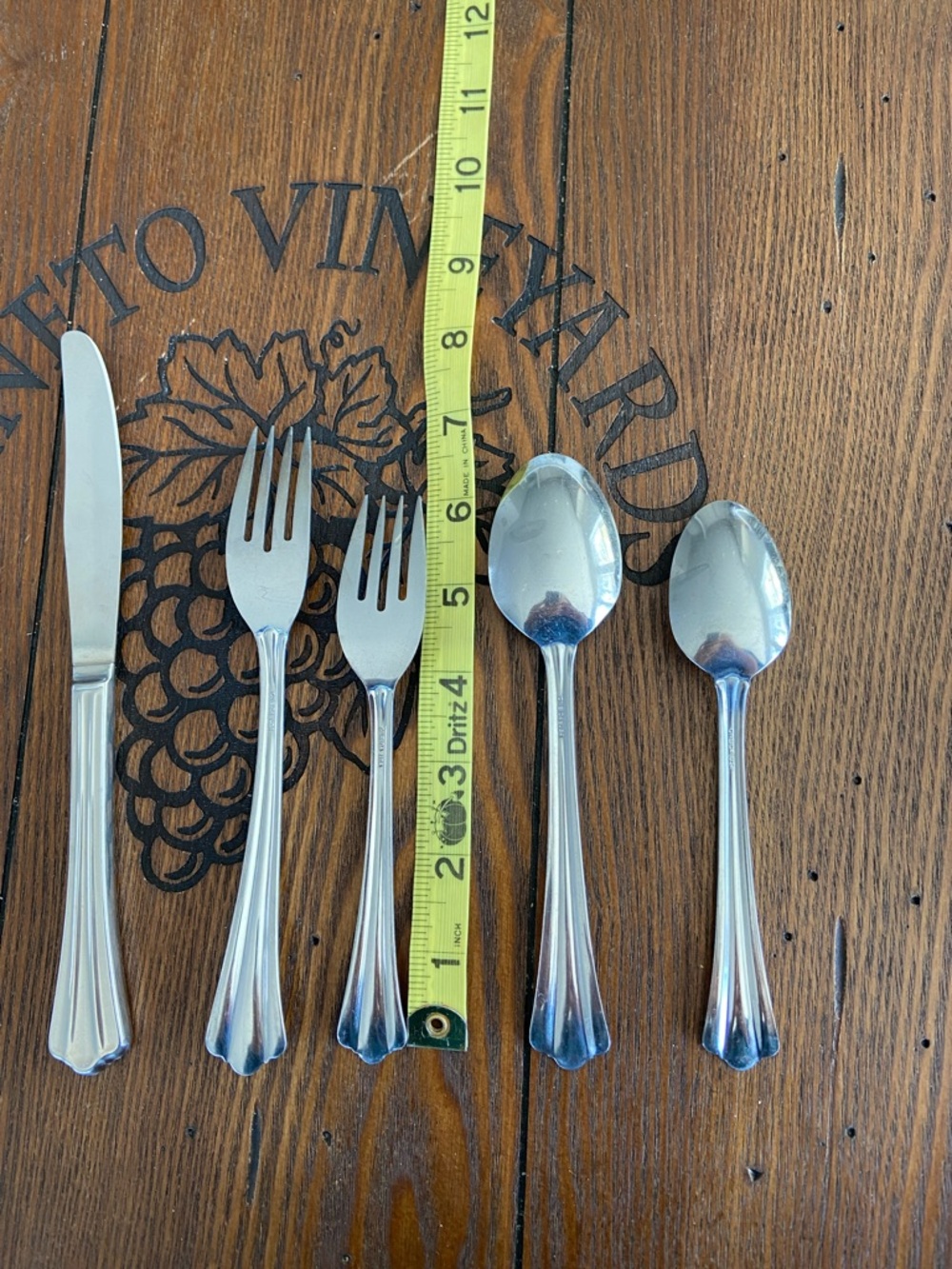 Oneida U.S.A. Stainless Steel Flatware Set - 27 - Picture 5 of 5